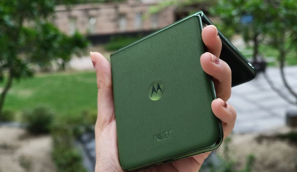 Motorola Razr 50 Ultra The Future of Flip Phones is Here