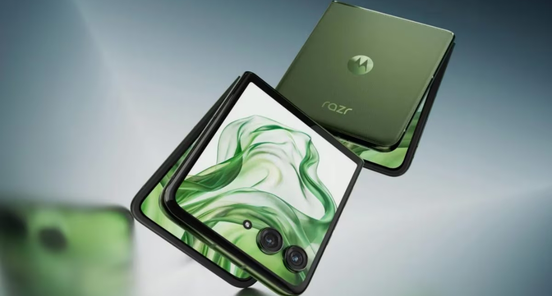 Motorola Razr 50 Ultra The Future of Foldable Phones is Here