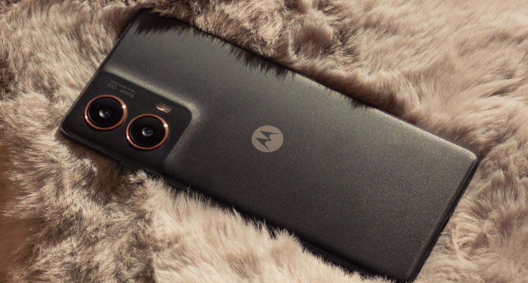 Meet the Motorola Moto G85: A Stylish Powerhouse That Feels Just Right