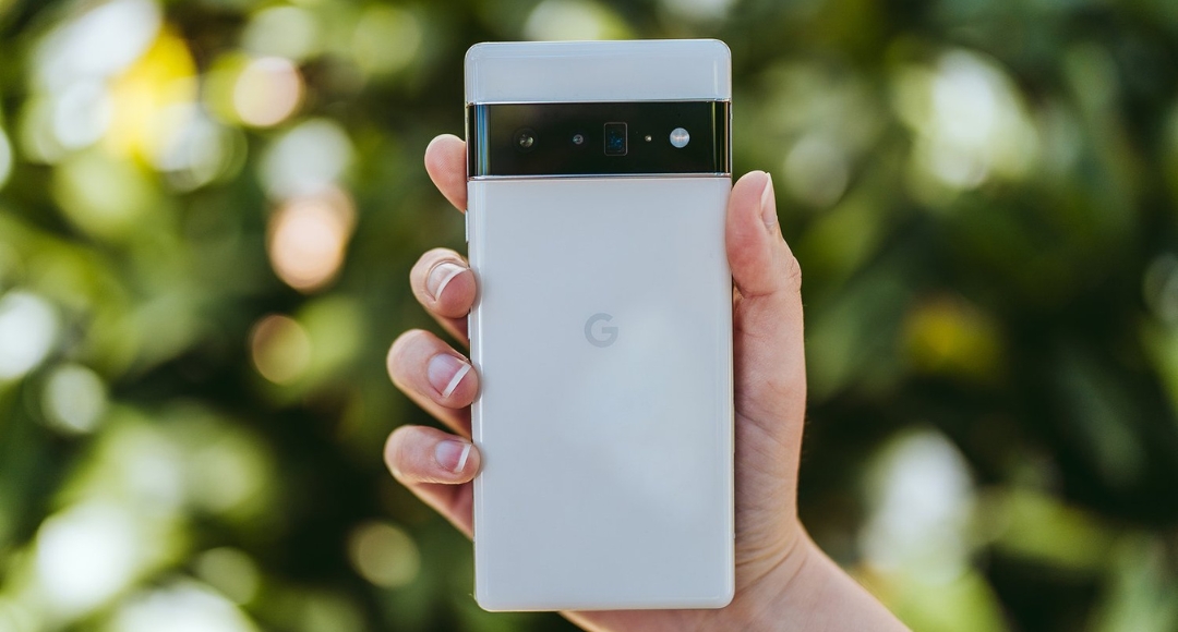 Google Pixel 6 Pro: A Camera Marvel Wrapped in Sleek Innovation