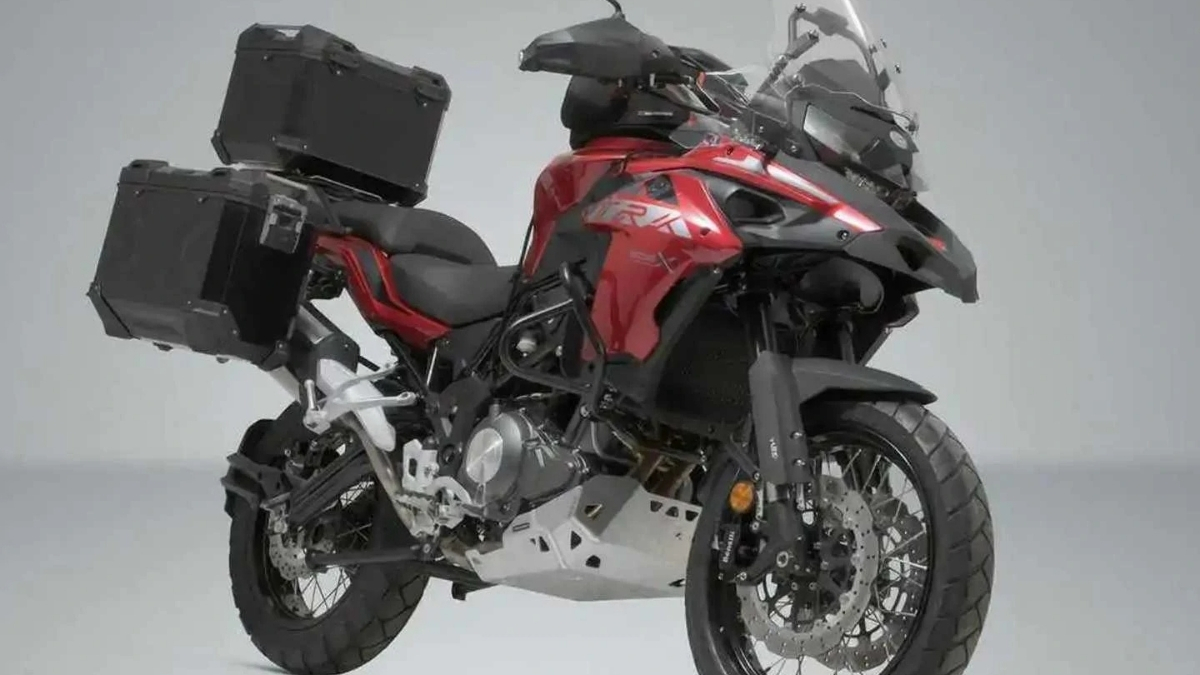 Benelli TRK 502X