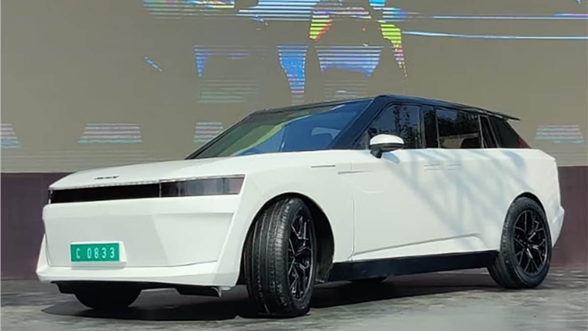 Pravaig DEFY