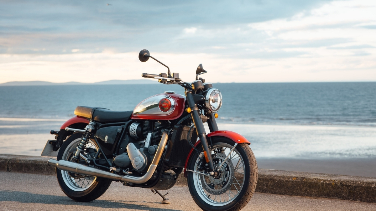 BSA Gold Star 650
