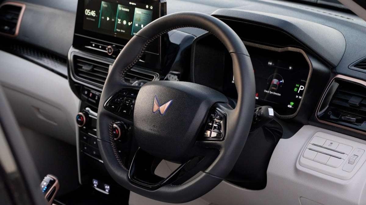 Mahindra XUV400 EV